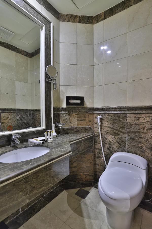 Oyo 335 Manazil Al Ain Grand Hotel Mecca Exterior photo